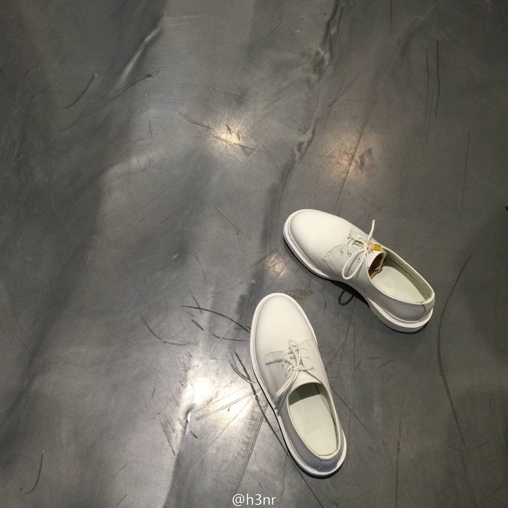 Dr. Martens 1461 3-Tie shoe.